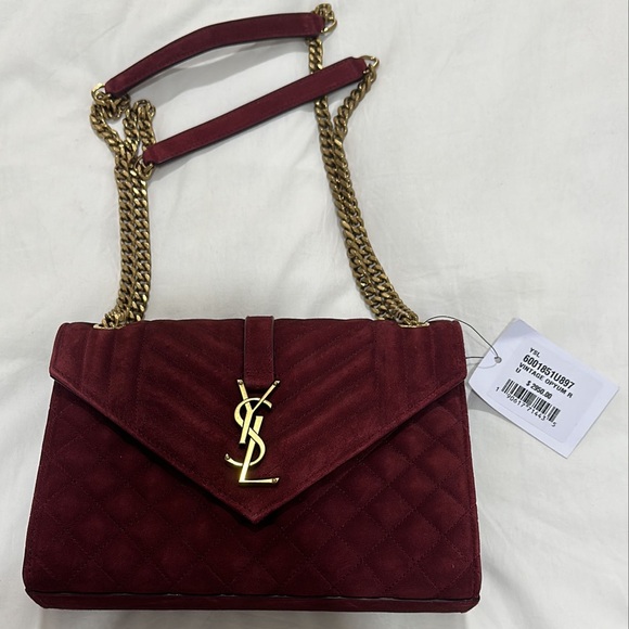 Yves Saint Laurent Medium Monogramme Quilted bag - Picture 8 of 8